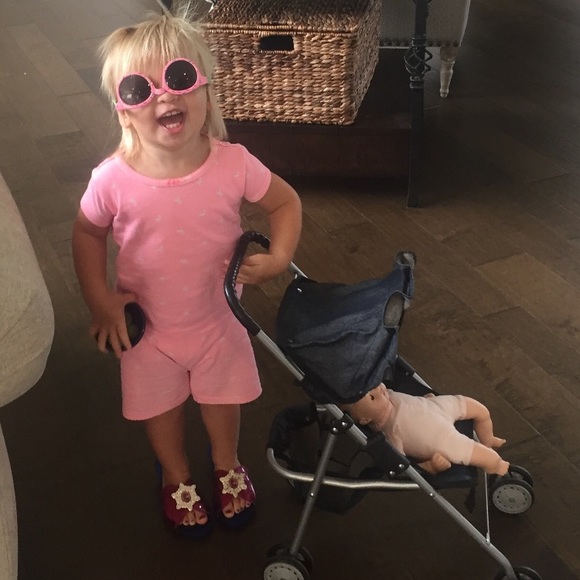 Meet your Posher, Ashley - Picture 1 of 1